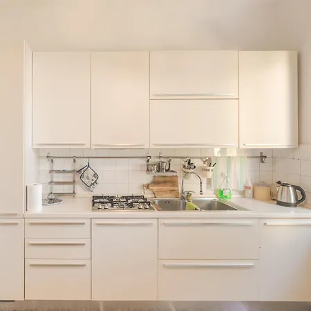 Andrea House