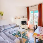 Andrea House דירה *